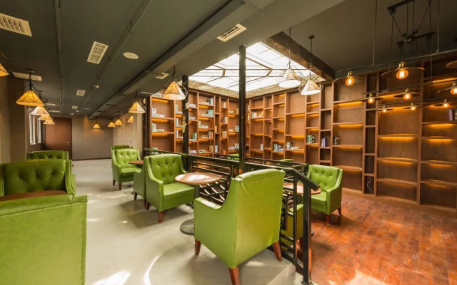 James Joyce Coffetel Qianmen