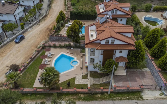 Olympia Villas