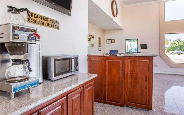 Rodeway Inn Artesia Cerritos