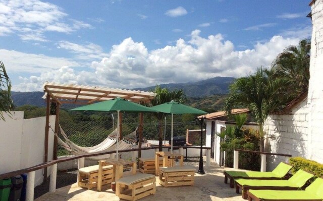 Green Nomads Hostel
