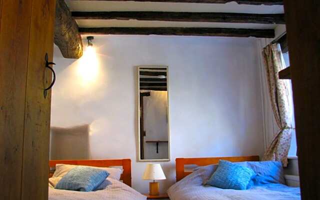 Sweetheart House