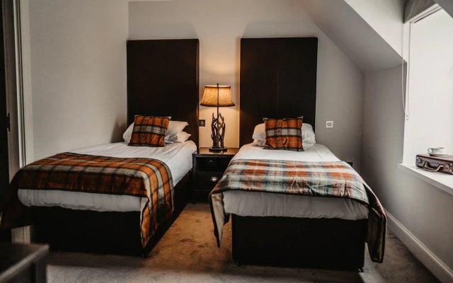 Broadford Hotel