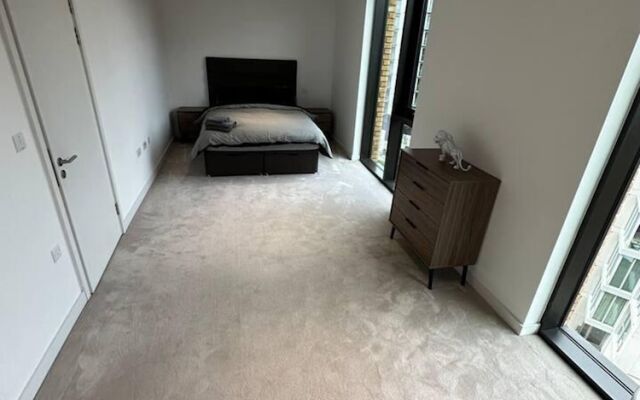 Immaculate Apartment in London, Royal Docks