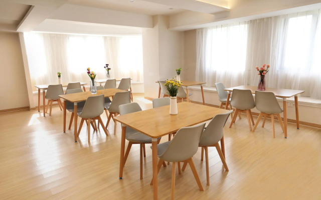 Starway Hotel Kunming Wanda Plaza