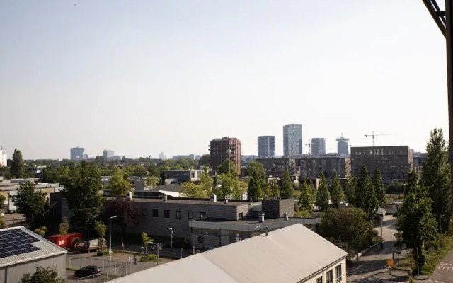 Bob W Amsterdam Noord