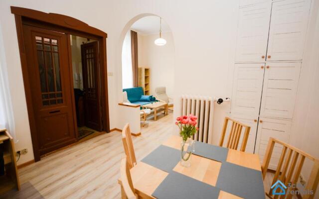 Sopot Central Apartment with parking