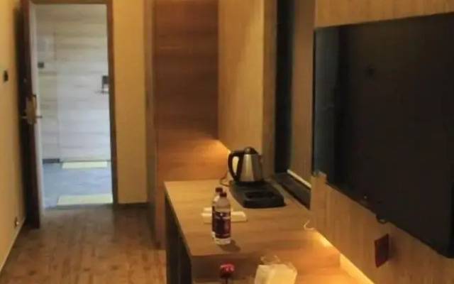 Sahyadri Guest House