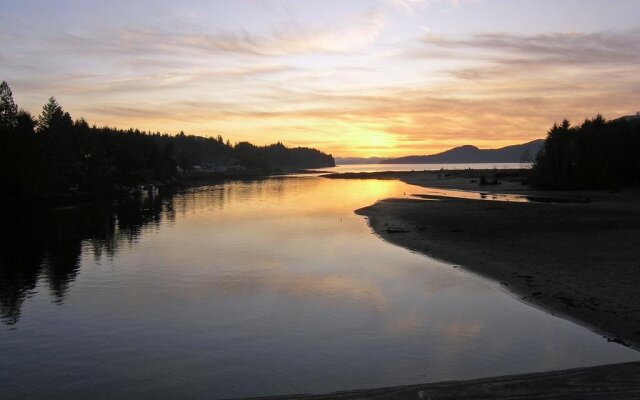 The Gallery House at Port Renfrew