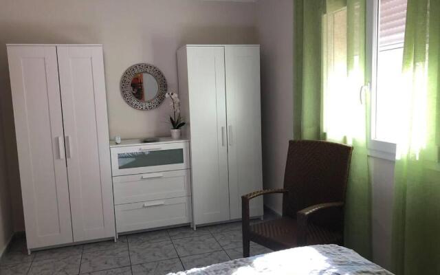 Casa sobre el Mar, a beautiful Oasis 1000m from beach