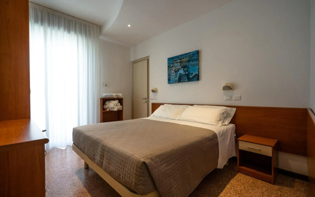 Hotel Globus