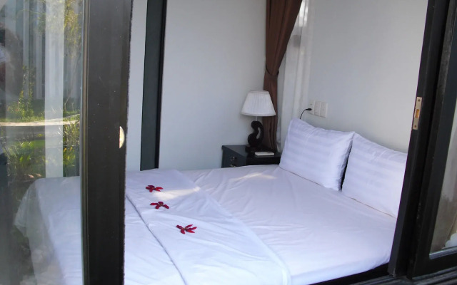 Van Nguyen Minihouse