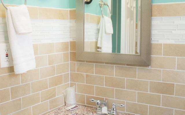 Travel Inn And Suites