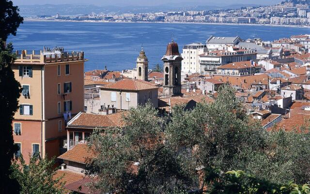 Mercure Nice Marche aux Fleurs