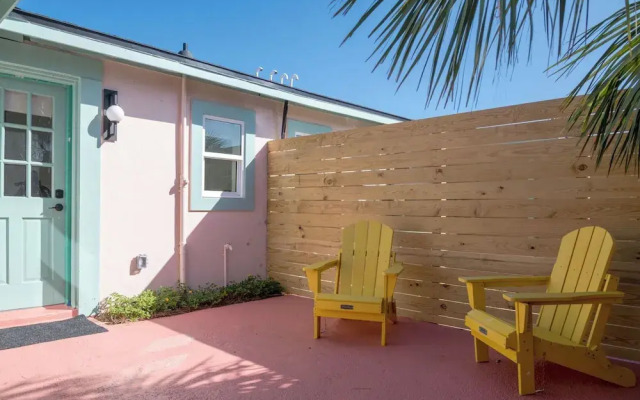 Haleys Court Boutique Motel