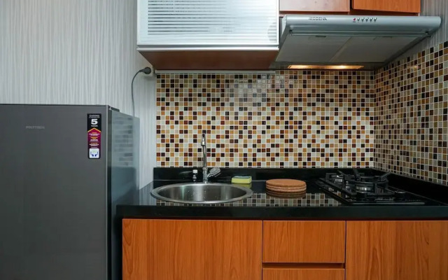 New Furnished and Comfortable Studio Woodland Park Apartment