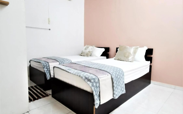 Warni Villa 8 Whole Or Room