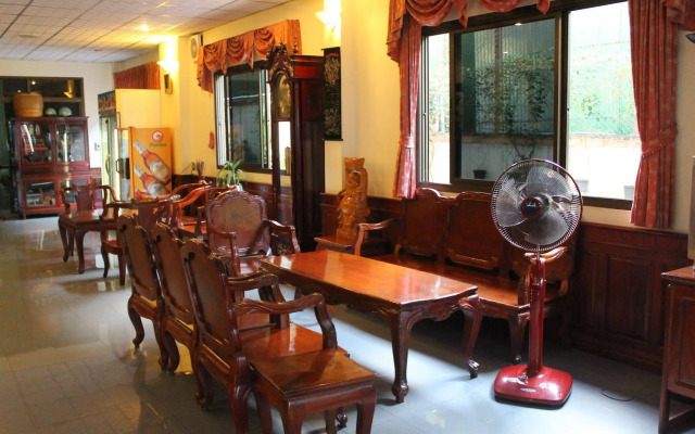 Thavixay Hotel