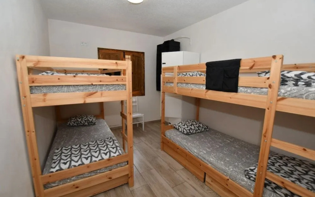 Zenia Hostel