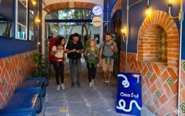 Hostal Hostalgia Casa Zul