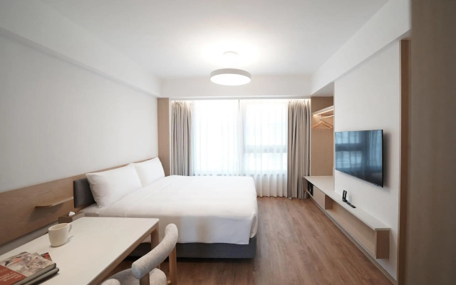 Stage Well Hotel – Guest Rooms – Kowloon