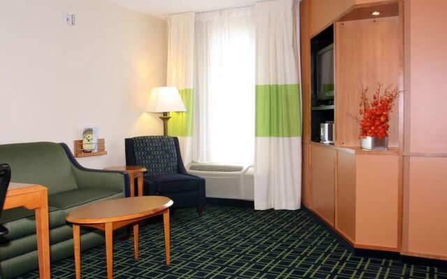 Fairfield Inn & Suites Marion