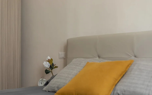 Manzoni Apartment
