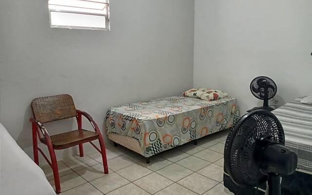 Quarto compartilhado - Tropicália's house