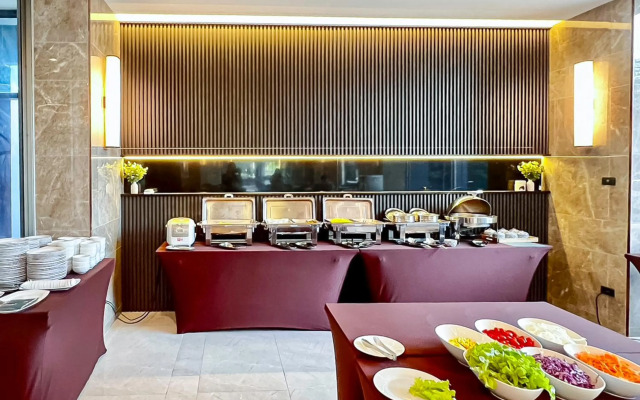 The Proud Exclusive Hotel