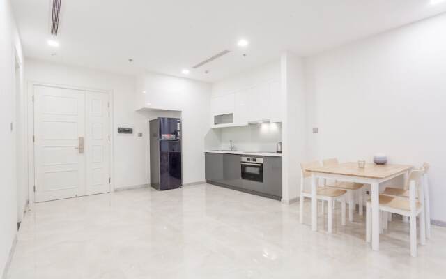 Nomad Homes Vinhomes Golden River