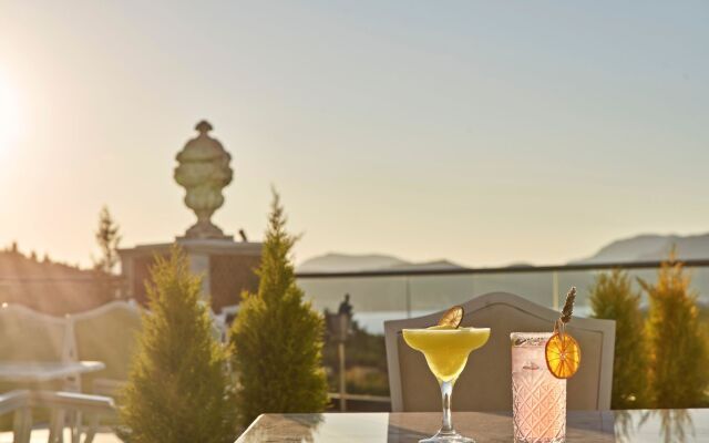 Mythos Palace Resort 