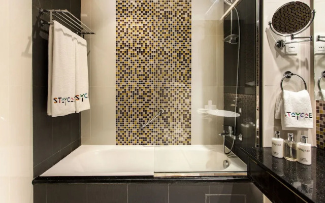 Upper Crest by Staycae