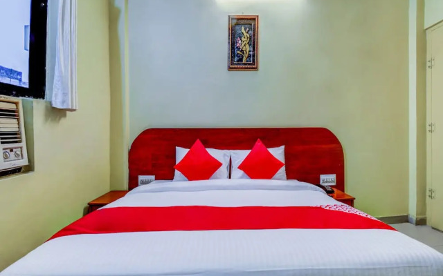 Collection O 18320 Hotel Utsav