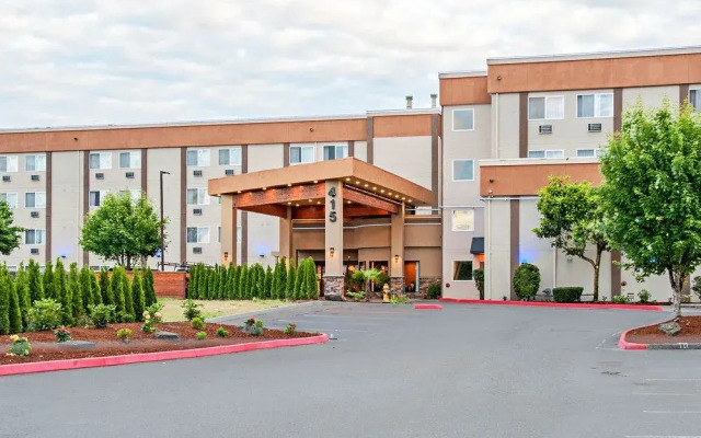 Quality Inn & Suites Pacific Seattle