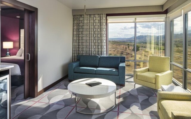 12 Tribes Omak Casino Hotel