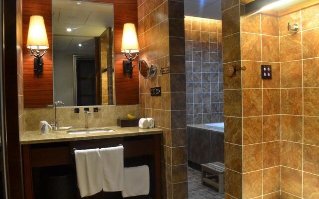 Sanqingshan International Resort