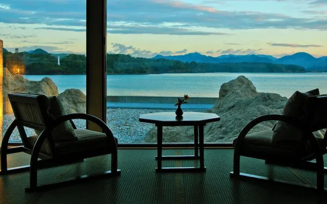 Yukei no Yado Umi no Yurikago Hagikomachi