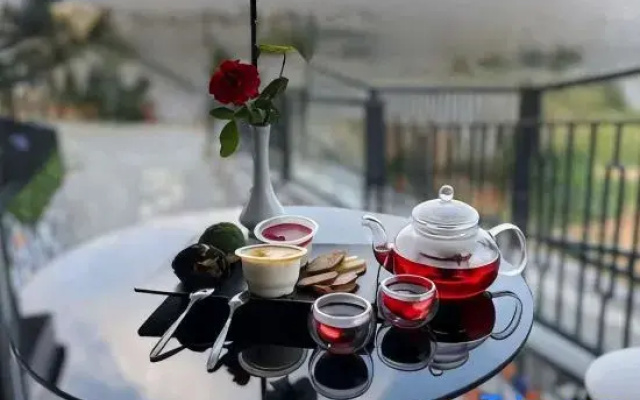 LYN's HOTEL