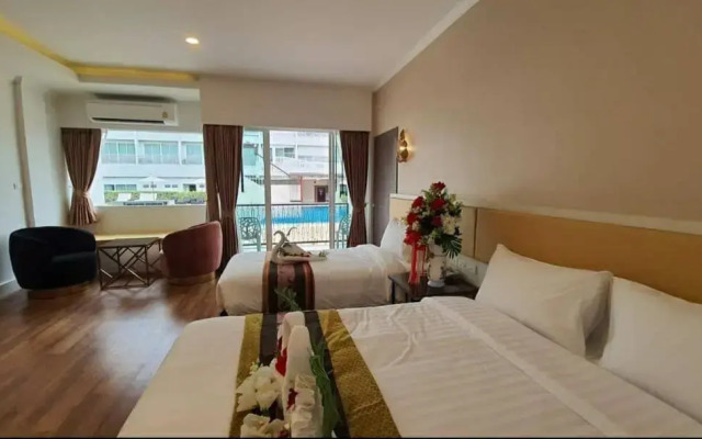 Swan Lake Hotel Sattahip