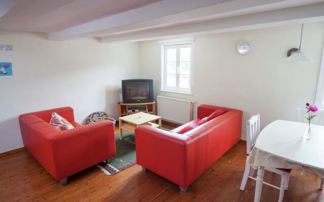 Cozy Apartment With Terrace in Herhagen