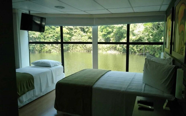 Uiara Amazon Resort