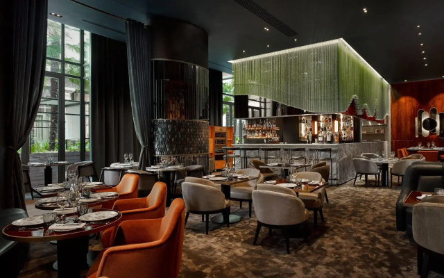 Prince de Galles, a Luxury Collection , Paris
