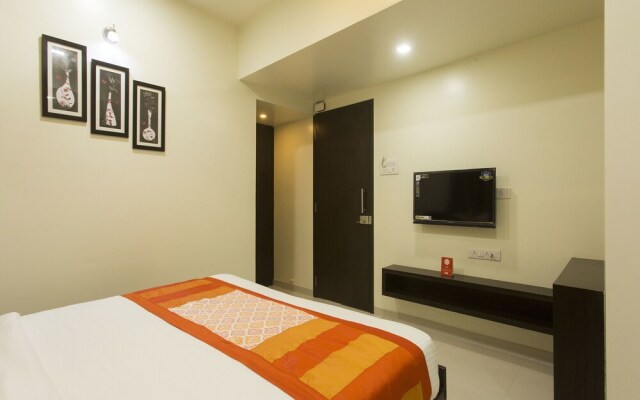 OYO 9196 Suyog Inn