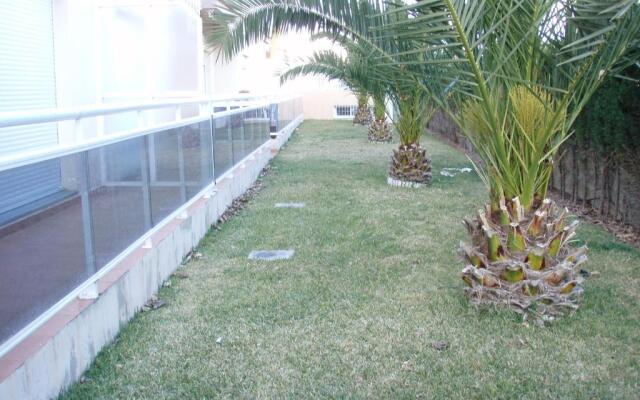 Apartamentos Marineu Canaret