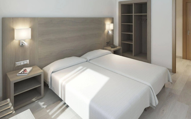 Cabot Tres Torres Apartamentos
