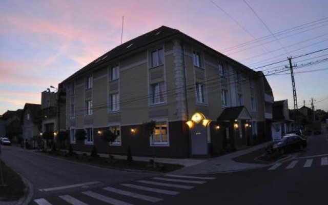 Koronna Hotel