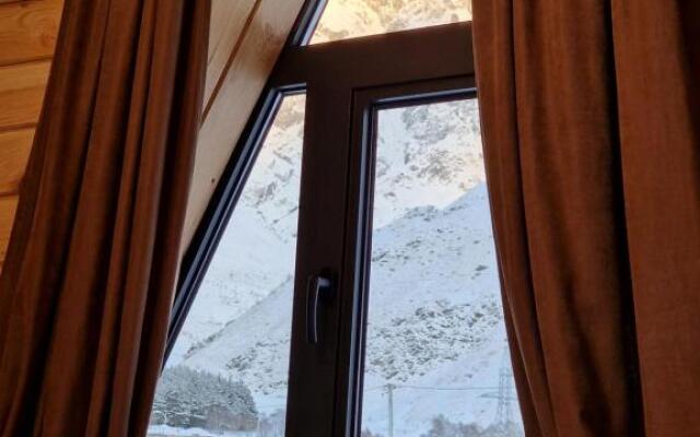 Kera cottages kazbegi