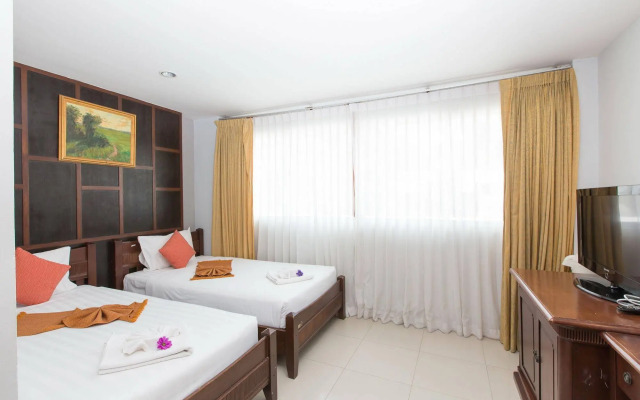 Time Out Hotel Beach Front