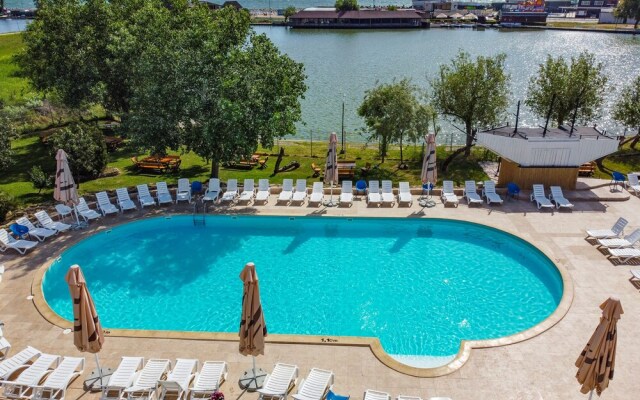 Complex Tismana All Inclusive