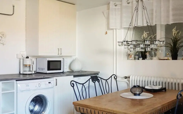 4 Person Holiday Home in Kungshamn-by Traum