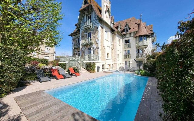 Villa Augeval Hôtel & Spa